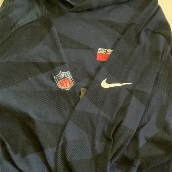 Nike NFL New England Patriots Cotton Tee Hoodie Helmet Long Sleeve XXL Mens - Picture 5 of 12
